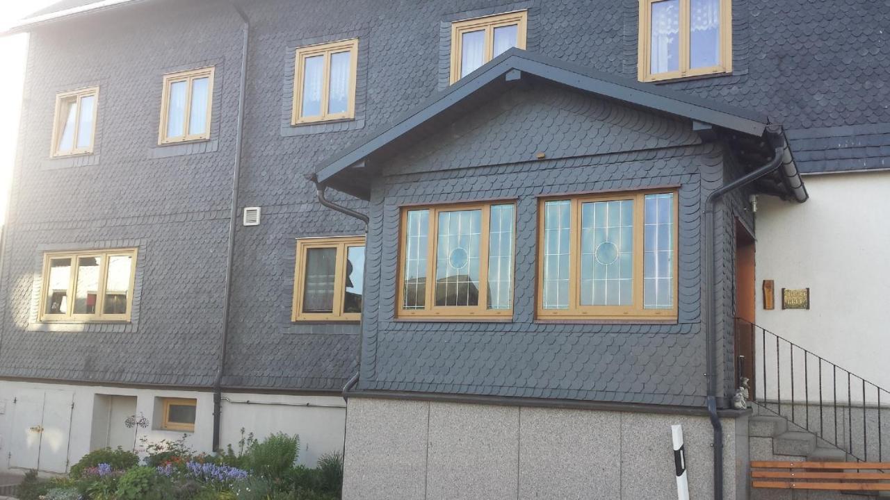 Gasthaus & Pension Am Rennsteig Spechtsbrunn Luaran gambar